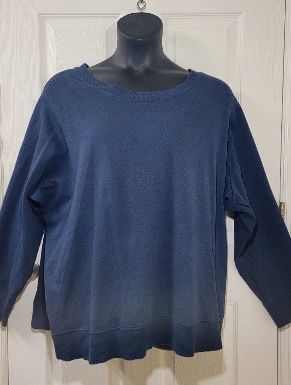 Terra & Sky Women's 4X 28W-30W Navy Blue Crewneck Pullover Sweatshirt Plus Size